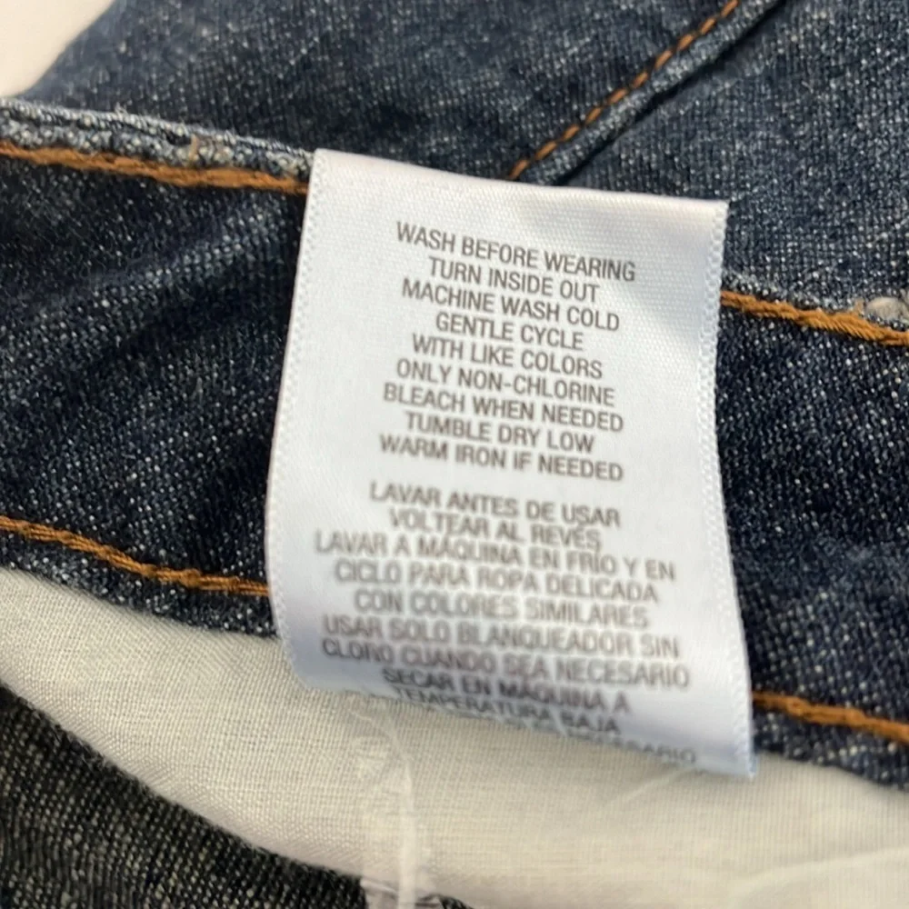 Adam Levine distressed mini Jean skirt. Waist 29 - Picture 4 of 4